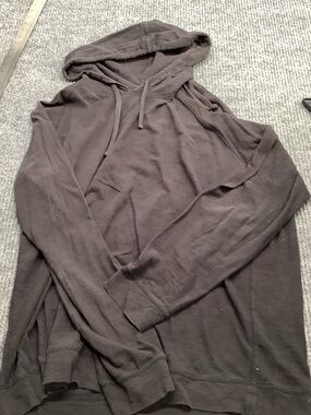 Vince Men's Dark Gray Hooded Pullover Sweatshirt